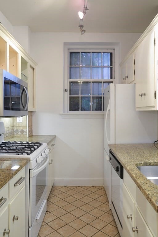 Building Photo - 280 Beacon St