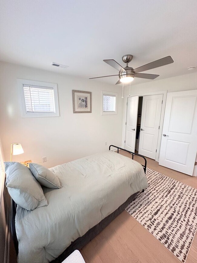 Foto del edificio - 2024 Built | Fully Furnished Modern Oceanf...