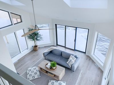 Building Photo - 235 K Ct