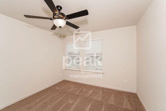 Foto del edificio - 1900! 3Bed,2Bath in Pleasant Grove AL! Ready Now!