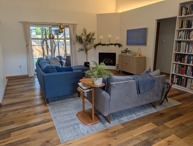 Foto del edificio - 2319 S 18th St