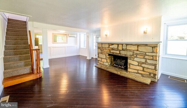 Foto del edificio - 2153 Old Lincoln Hwy