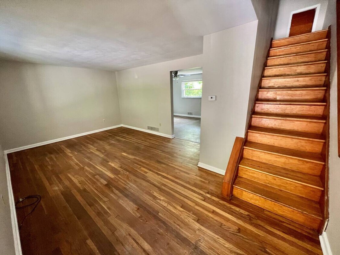 98 Stotler Rd, Penn Hills, PA 15235 Townhouse for Rent in Penn Hills