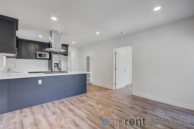 Foto del edificio - 1518 Ewing St