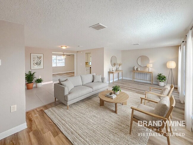 Foto del edificio - 6135 Seabreeze Dr