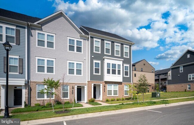 Foto del edificio - 1747 Riverbluff Ave