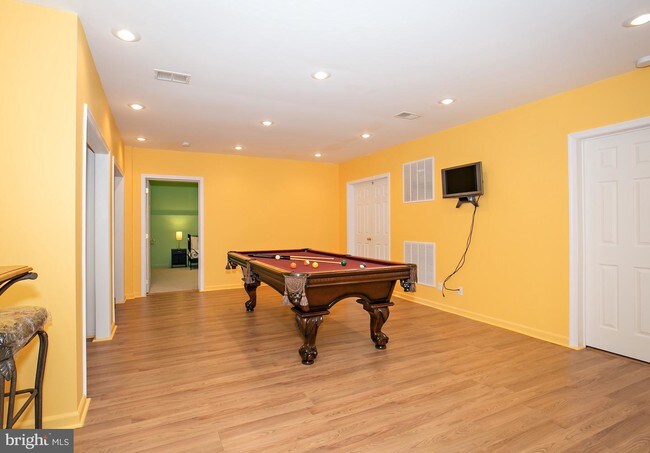 Foto del edificio - 39 Willow Run Ln