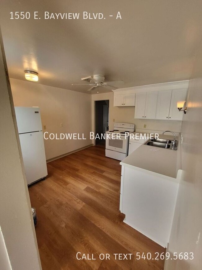 Foto del edificio - 1550 E Bayview Blvd