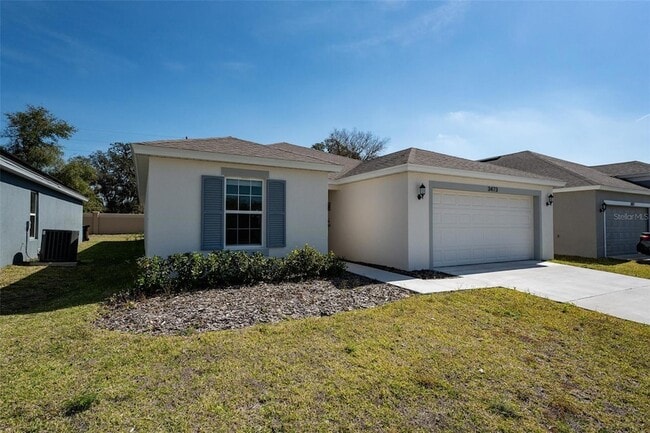 Building Photo - 3473 Yarian Dr