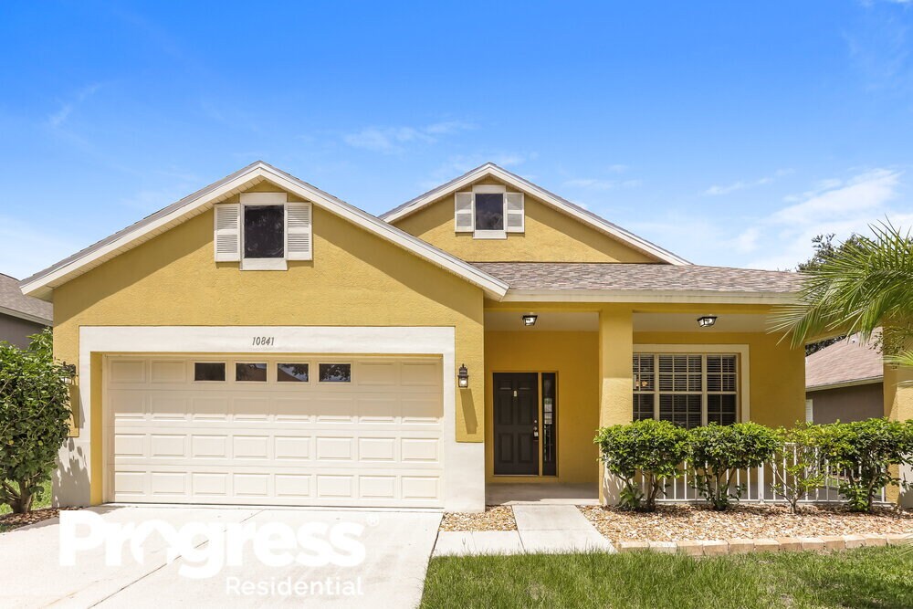 Primary Photo - 10841 Newbridge Dr