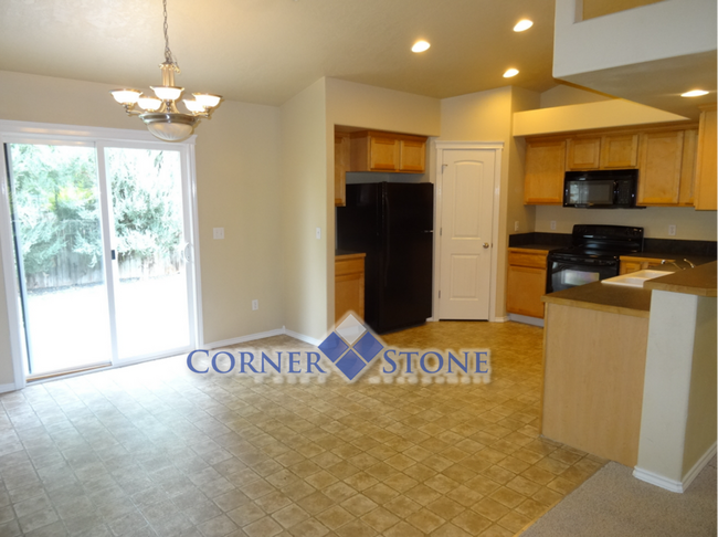Foto del edificio - 3258 W Salmon Creek St