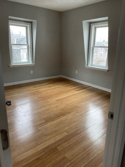 Primary Photo - 30 Vine St