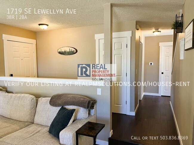 Foto del edificio - 1719 SE Lewellyn Ave