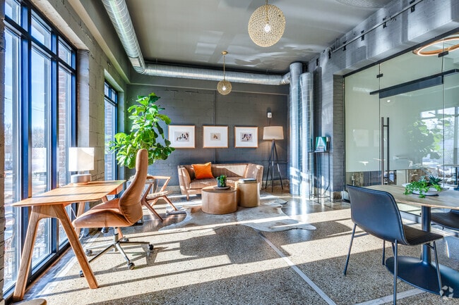 Private Office Space - Reservable - Holden House