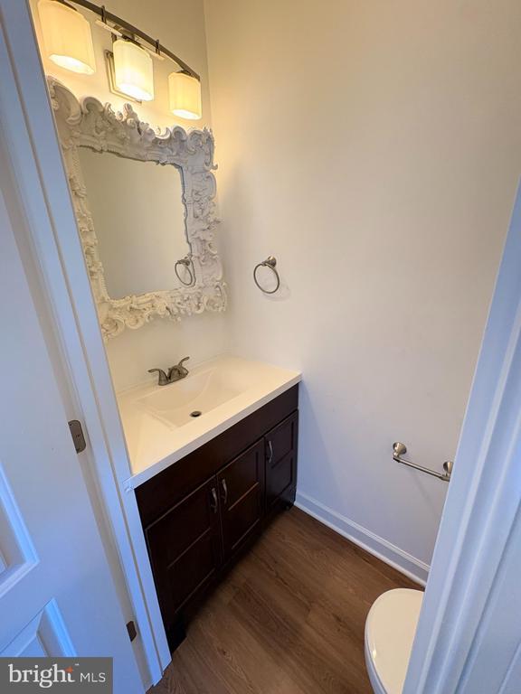 Foto del edificio - 4008 Enders Ln