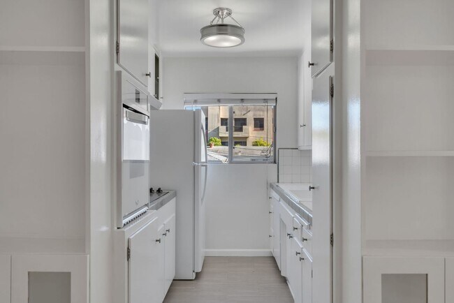 Foto del interior - Gale Drive Luxury Investments Group LLC