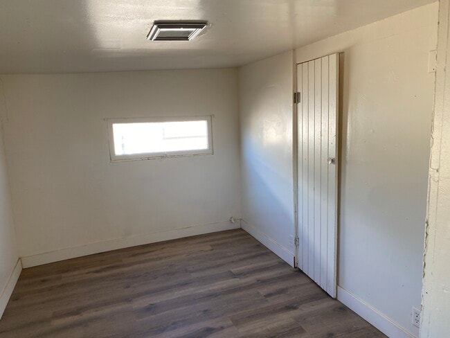 Foto del edificio - 25573 Jasper Rd