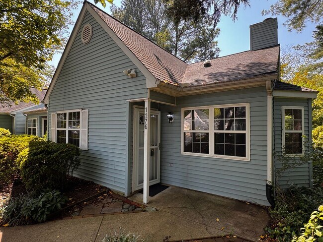 Building Photo - 1176 Rose Arbor Ct