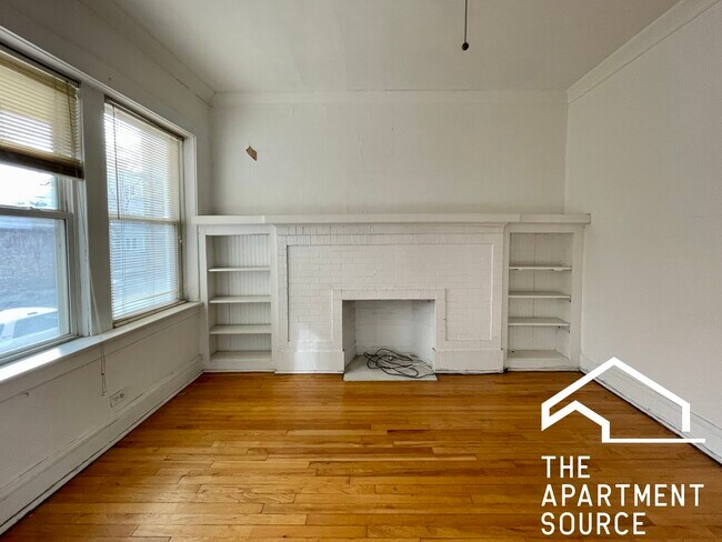Foto del edificio - 2942 W Schubert Ave