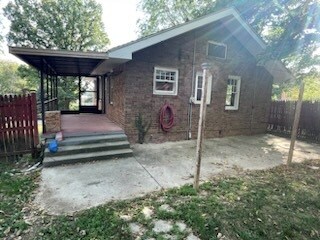 Foto del edificio - 3602 E Bering St