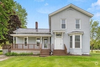 Building Photo - 1720 State St