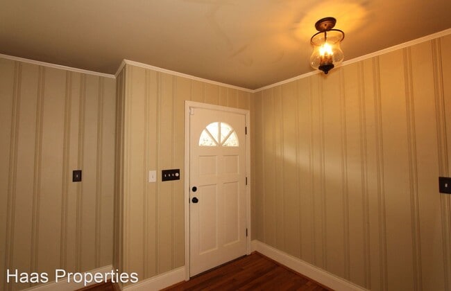Building Photo - 3 br, 2 bath House - 921 Arnold Mill Road ...