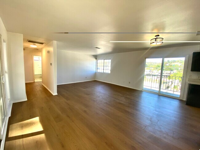 Foto del edificio - 3973 Verdugo Rd