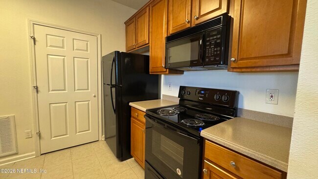 Foto del edificio - 11251 Campfield Dr