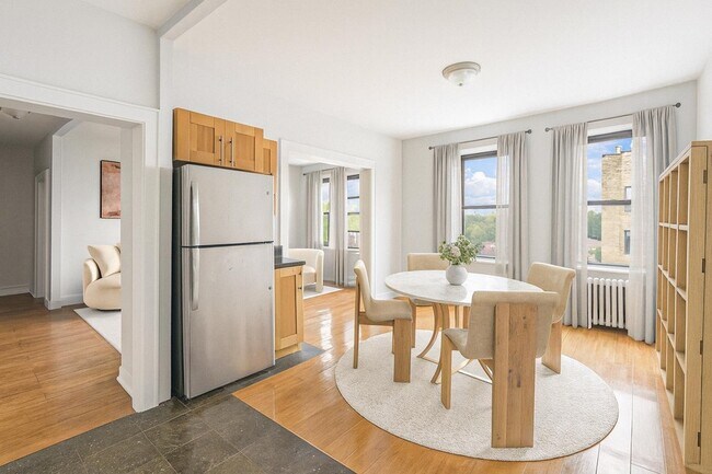 Foto del edificio - 277 Harrison Ave