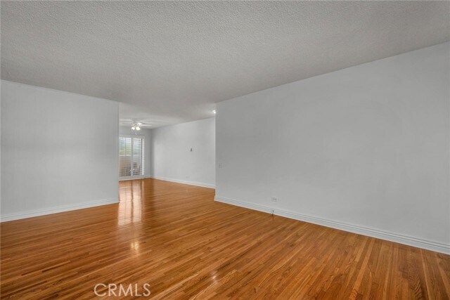 Building Photo - 3205 Merrill Dr