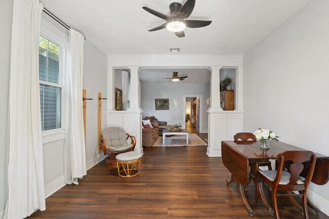 Foto del edificio - 4813-4813 Bienville St