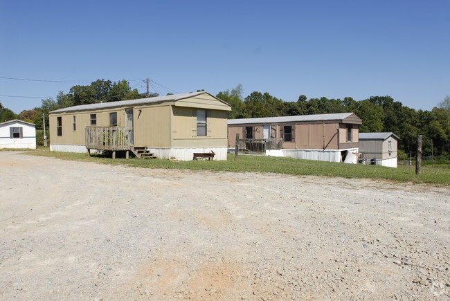 Foto principal - Barnes Mobile Home Park