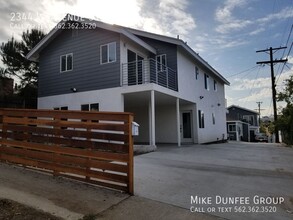 Building Photo - 2344 W Ave 31