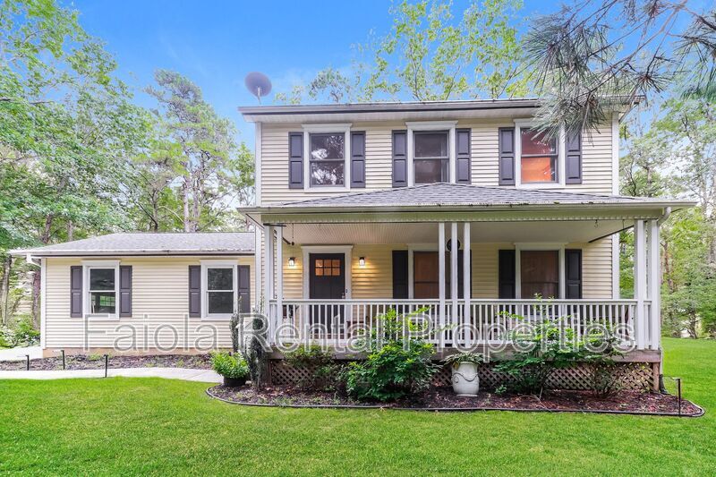 Primary Photo - 86 Morias Ave