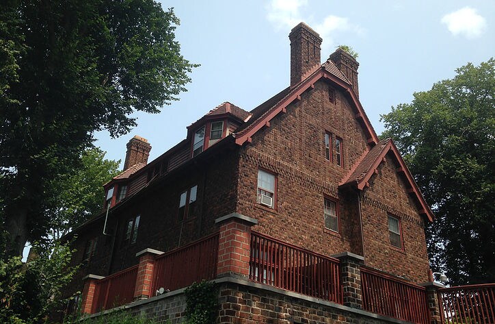 Foto principal - Tudor Terrace Apartments