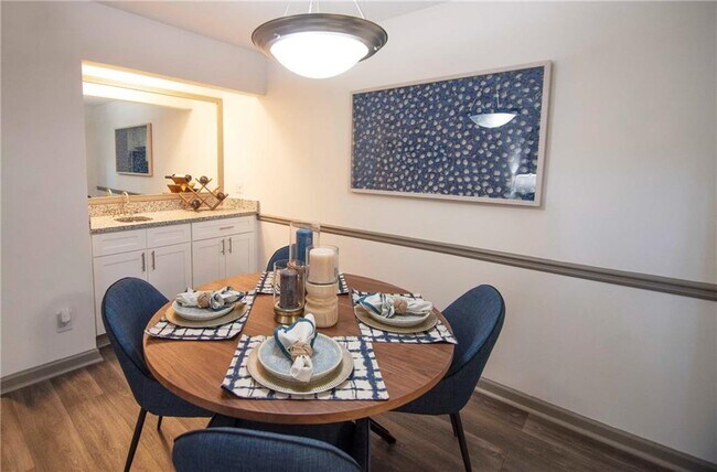 Foto del edificio - 3900 Paces Walk SE