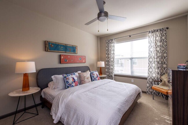 Foto del edificio - 909 Flats