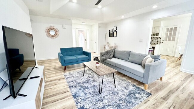 Foto del edificio - 1875 Terrace Lake Dr