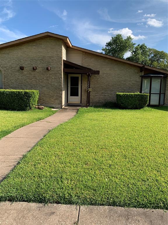 Foto principal - 3222 Russwood Ln