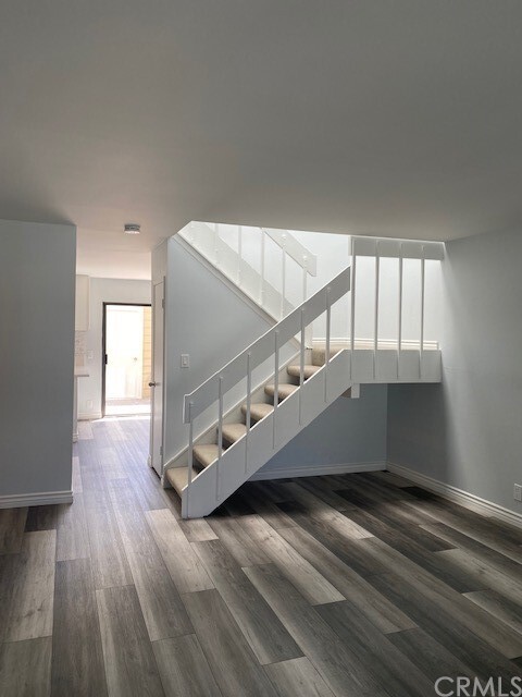 Building Photo - 10 Latitude Ct