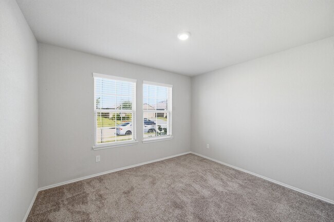 Building Photo - 5222 Greenwood Smt Trl