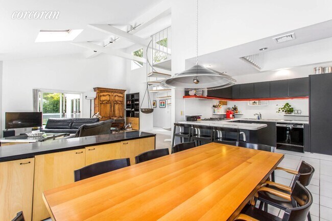 Foto del edificio - 22 White Oak Ln