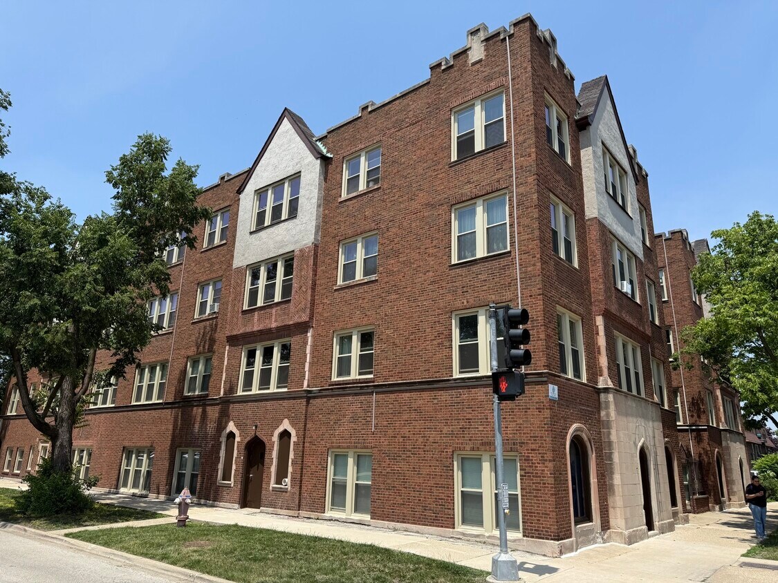 Foto principal - 3150 S Harlem Ave