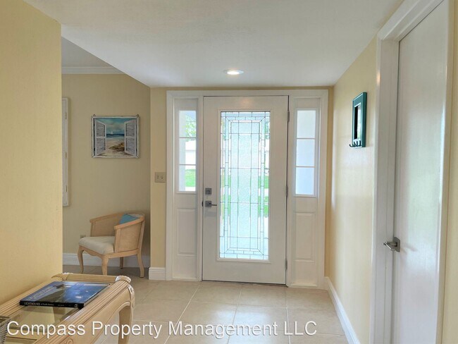 Building Photo - 2 br, 2 bath House - 484 E Shade Drive