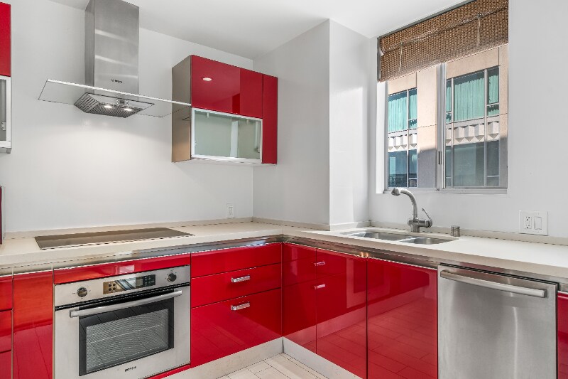 Photo - 10747 Wilshire Blvd (Los Angeles, CA)