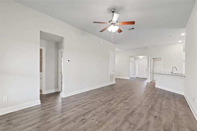 Building Photo - 13313 Silver Egret Ln