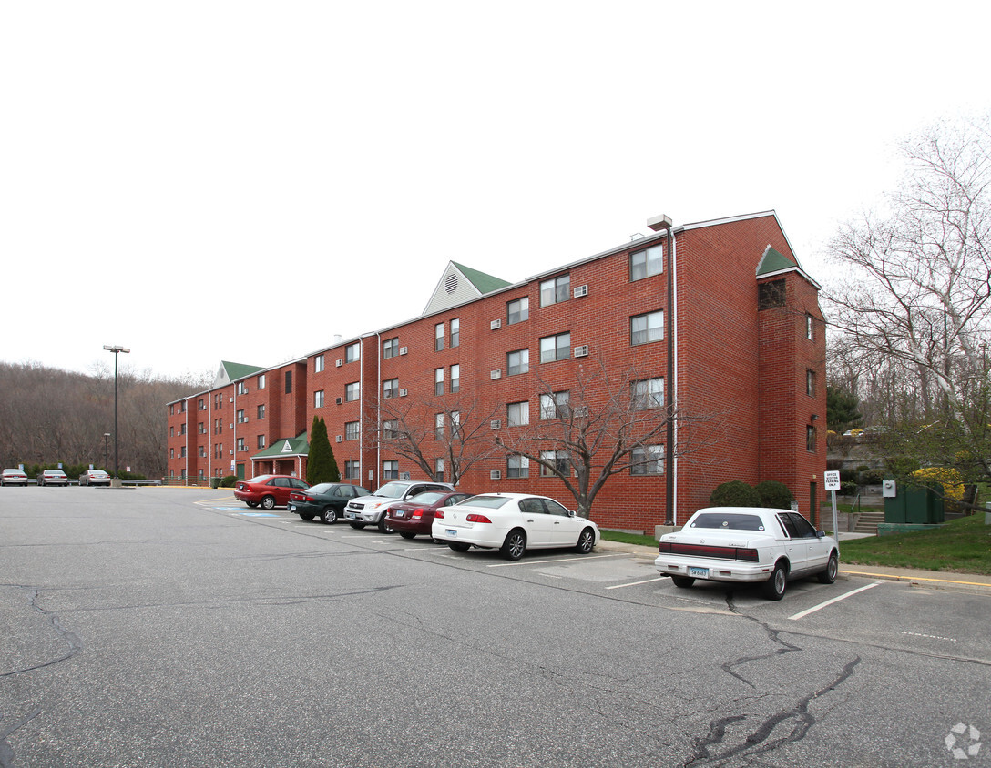 Primary Photo - Wequonnoc Village Apartments