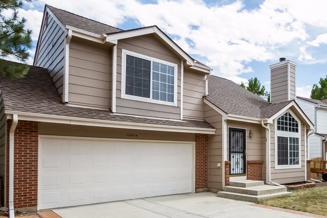 Building Photo - 10414 Strasburg Way