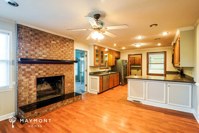 Foto del edificio - 107 Sedgewood Ln