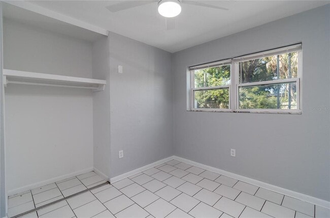 Foto del edificio - 2159 Floyd Ct